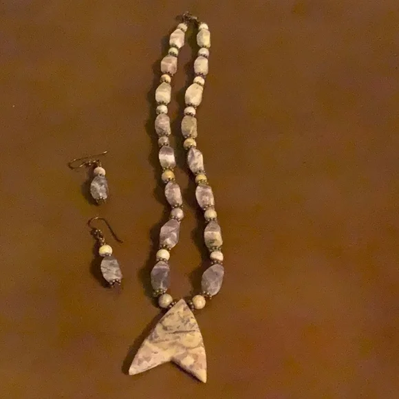 Lavender Stone Necklace and earrings - Picture 1 of 6